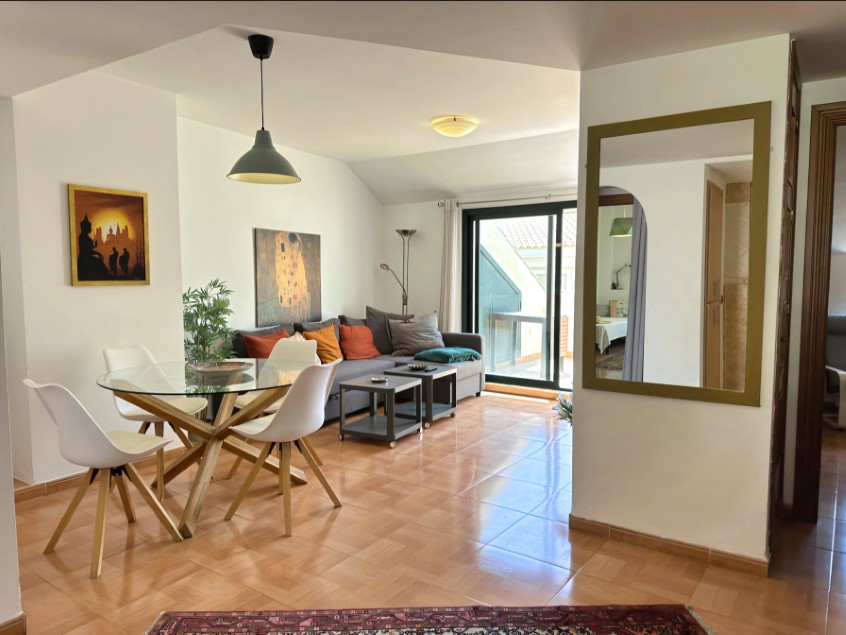 Central Fuengirola penthouse Fuengirola penthouse, walking distance to everything