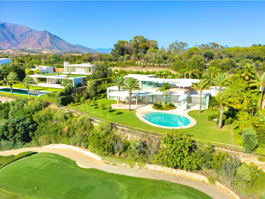 Finca Cortesin Villa and neighbour Finca Cortesin Villa, frontline golf with neighbour
