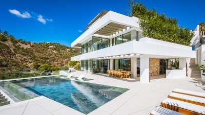 Fully furnished, exclusive luxury villa at Lomas de La Quinta, Benahavis