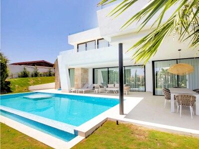 Key-Ready New Build 4 Bedroom Villa for Sale in Valle Romano, Estepona, Costa del Sol