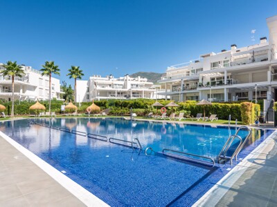 3 bedroom garden apartment in Benahavís village near Marbella on the Costa del Sol