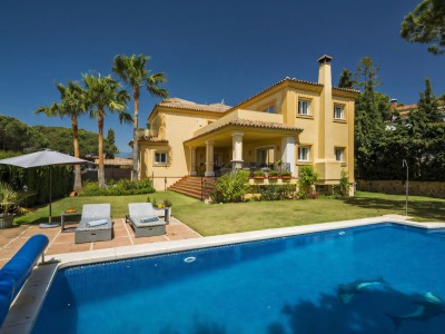 4 bedroom traditional family villa for sale in Elviria, East Marbella on the Costa del Sol