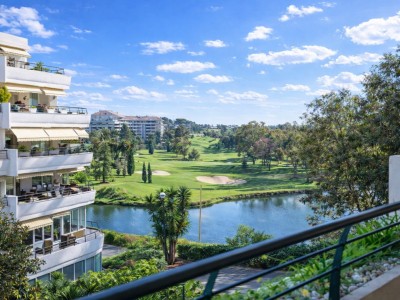 Two bedroom apartment for sale in Campos de Guadalmina, Marbella on the Costa del Sol