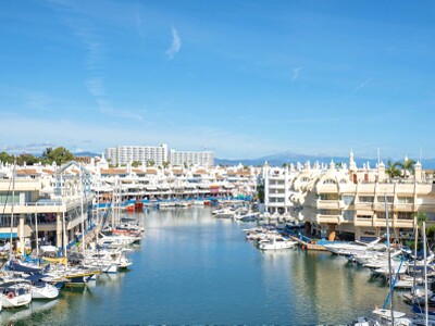 3 bedroom sea view penthouse for sale in Benalmadena Marina on the Costa del Sol