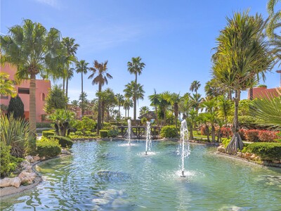Renovated 4 bedroom luxury penthouse in Torre Bermeja, New Golden Mile, Costa del Sol will be ready soon