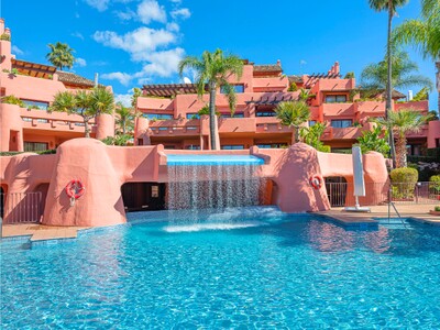 Renovated three-bedroom beachfront apartment at Cabo Bermejo on the New Golden Mile, Estepona