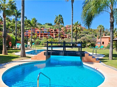 Renovated 3-bedroom duplex penthouse for sale in El Soto de Marbella, La Mairena on the Costa del Sol.