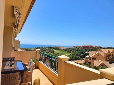 2-bedroom penthouse for sale at Los Azaleas, Finca Doña Maria, Torrequebrada