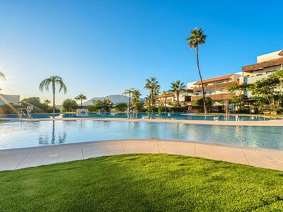 2-Bedroom Apartment for Sale in Hoyo 19, Los Flamingos, Benahavís, Above the New Golden Mile