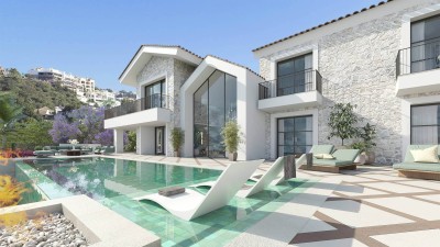 3 New luxury villas with 5 en suite bedrooms plus games room, gym etc. at El Herrojo, Benahavis