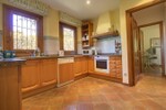 Kitchendetail+accesstomaidquarter