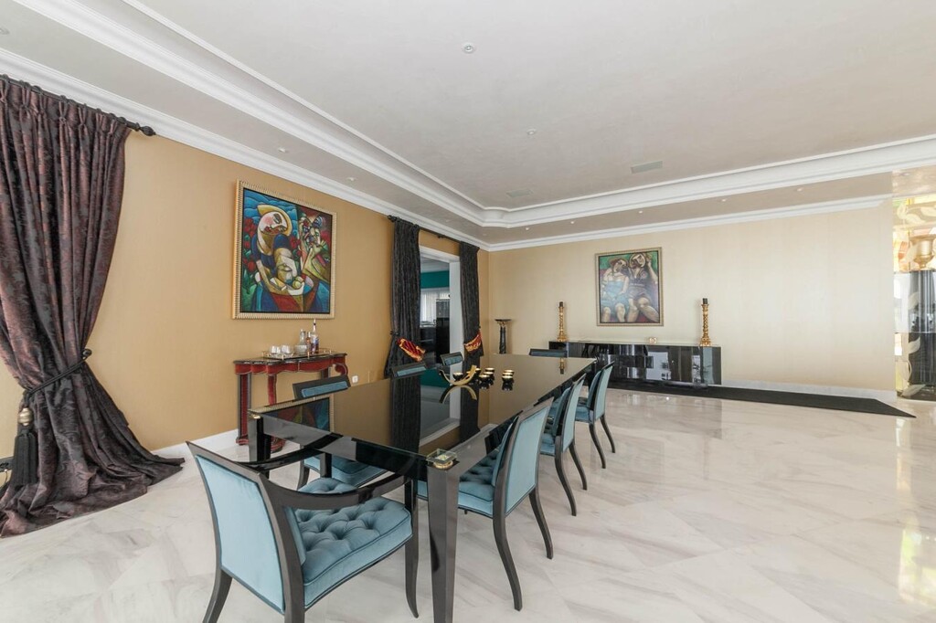 Dining Luxury Villa Sierra Blanca Marbella-4