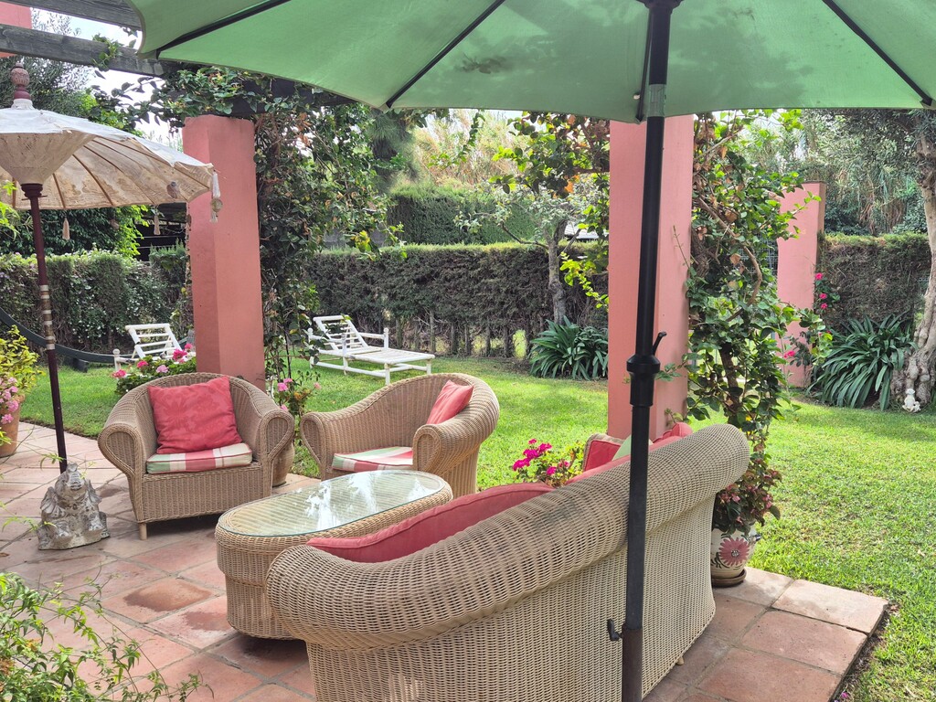 Finca Oasis, Guadalobon Estepona (1)