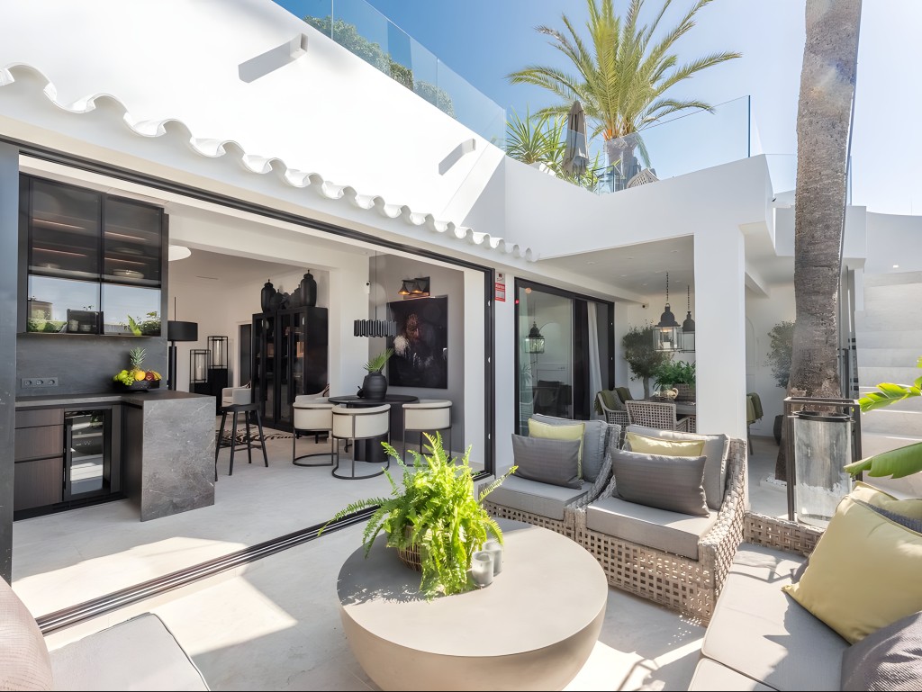 Oasis Club, Golden Mile Marbella (3)