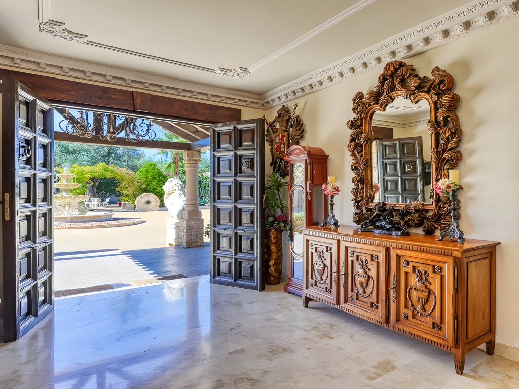 Country Mansion Alhauring de La Torre (9)