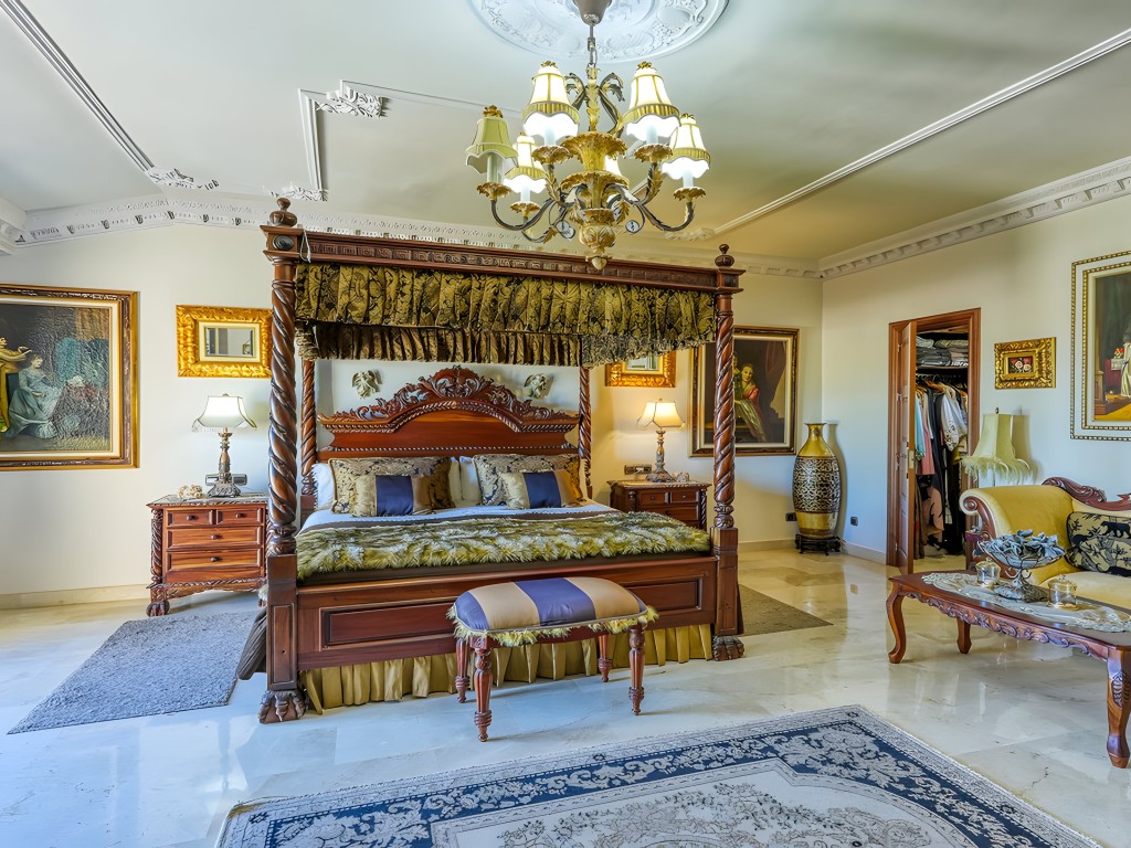 Country Mansion Alhauring de La Torre (19)