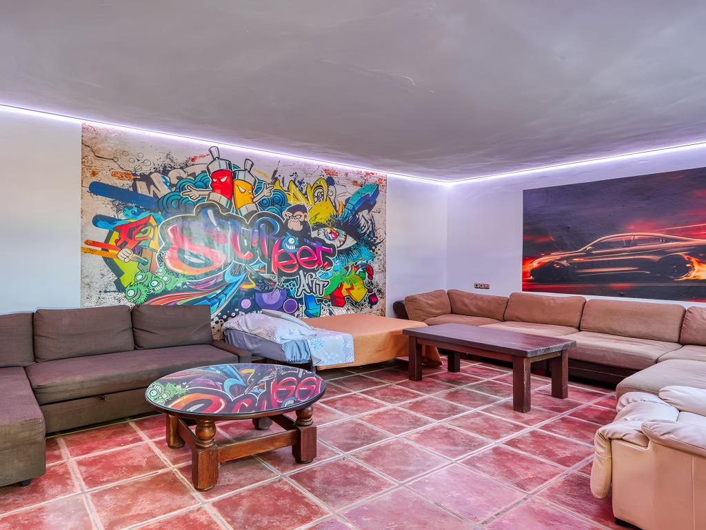 Country Mansion Alhauring de La Torre (32)