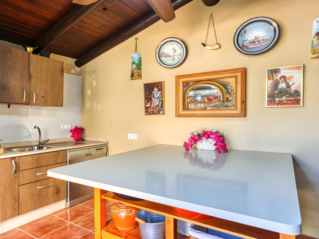 Country Mansion Alhauring de La Torre (39)
