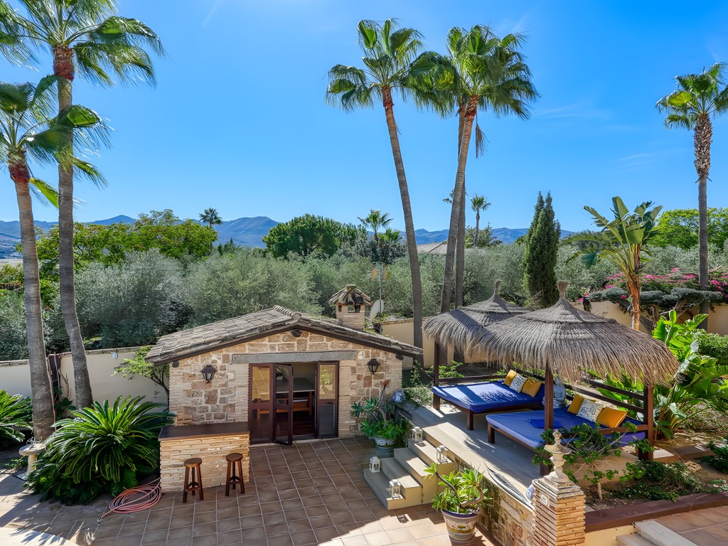 Country Mansion Alhauring de La Torre (42)