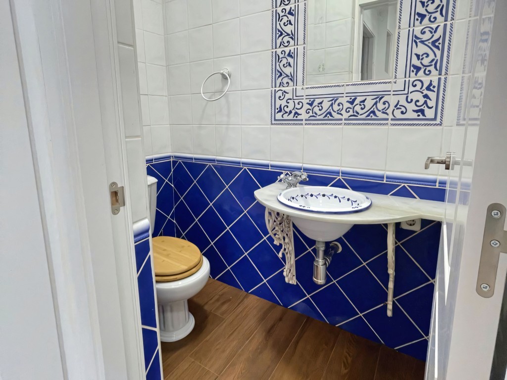 9-467d0cee5b725f3ef65f102a0c2e69c0