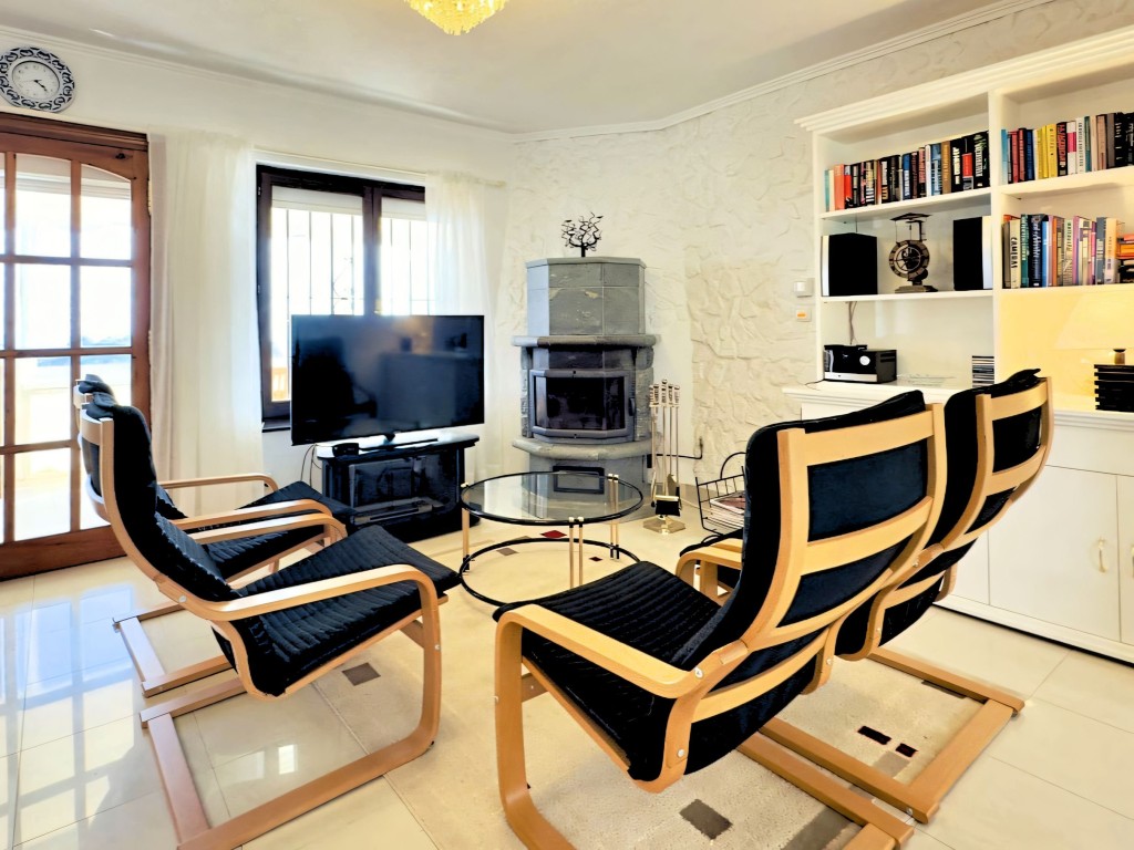 4 bedroom Mijas villa (35)