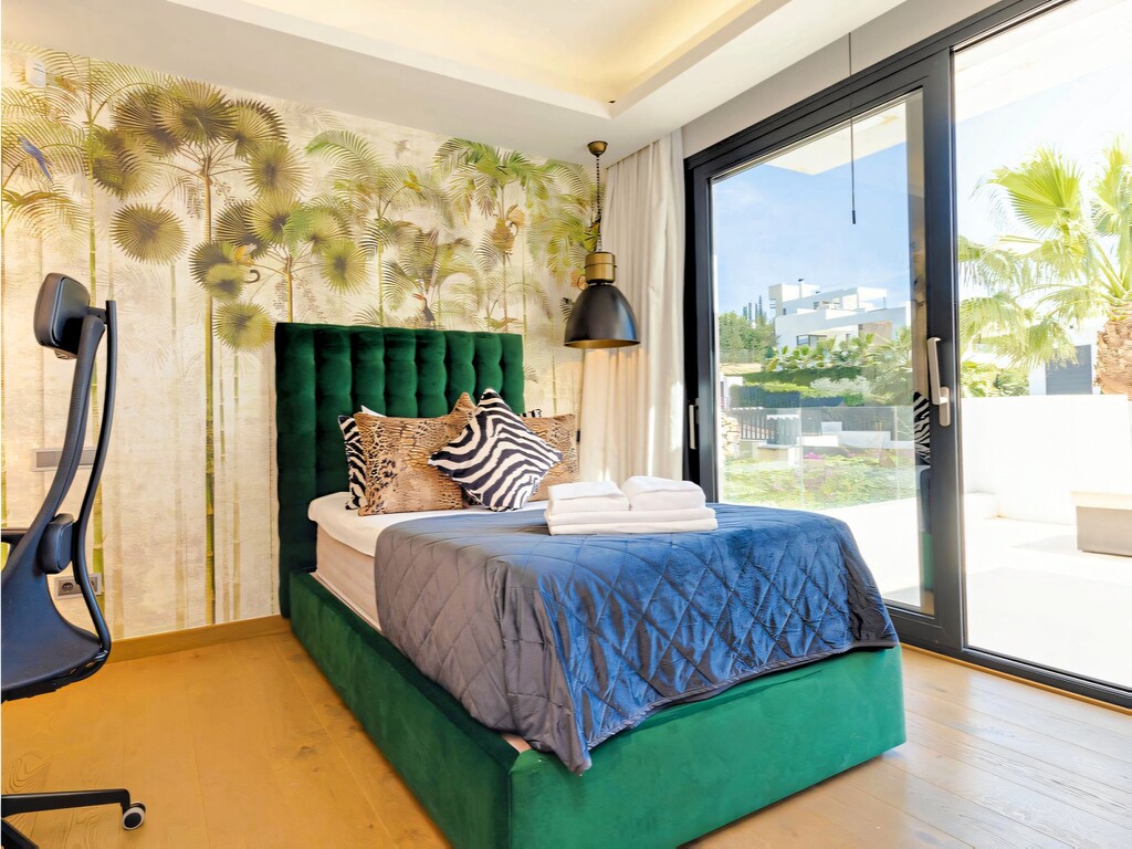 Nueva Andalucia Villa (35)