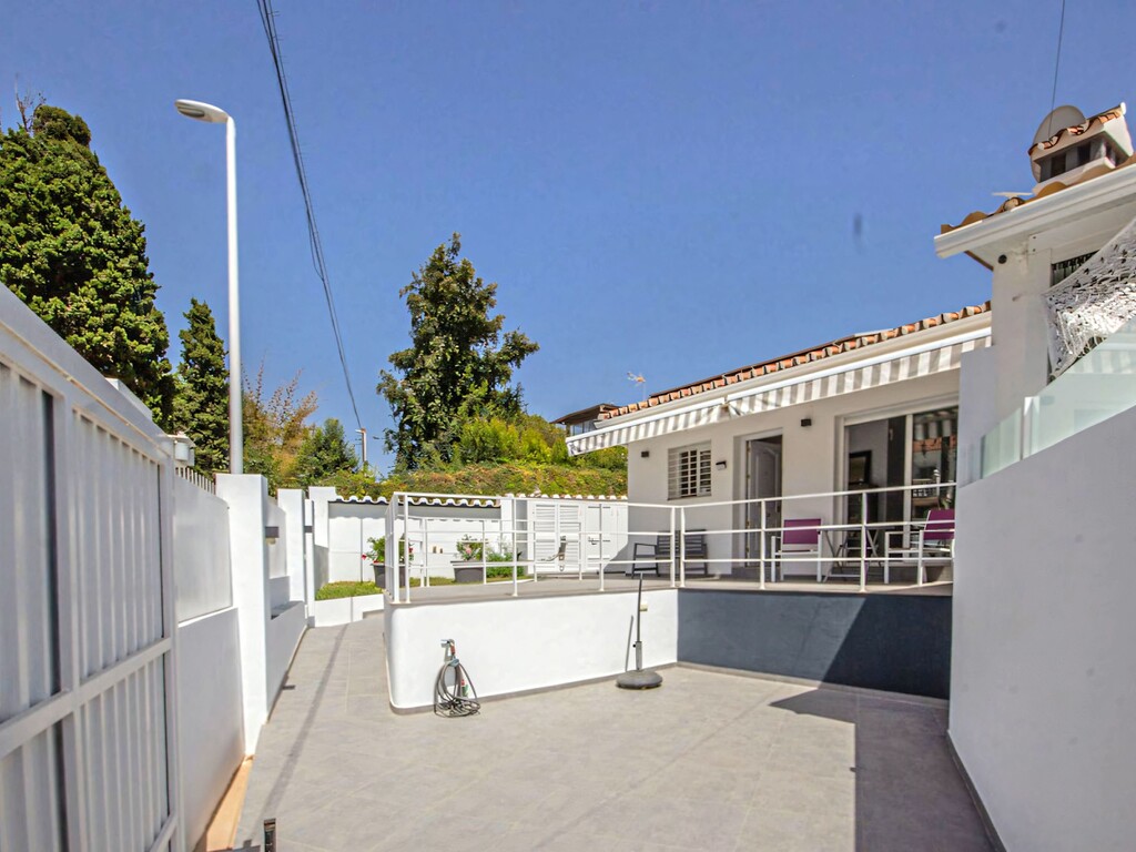 Costabella beachside bungalow_6